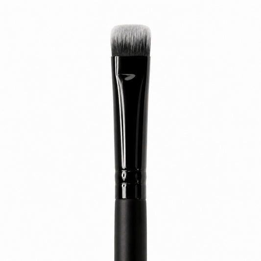 Flat-Head Eyeshadow Packing Brush
